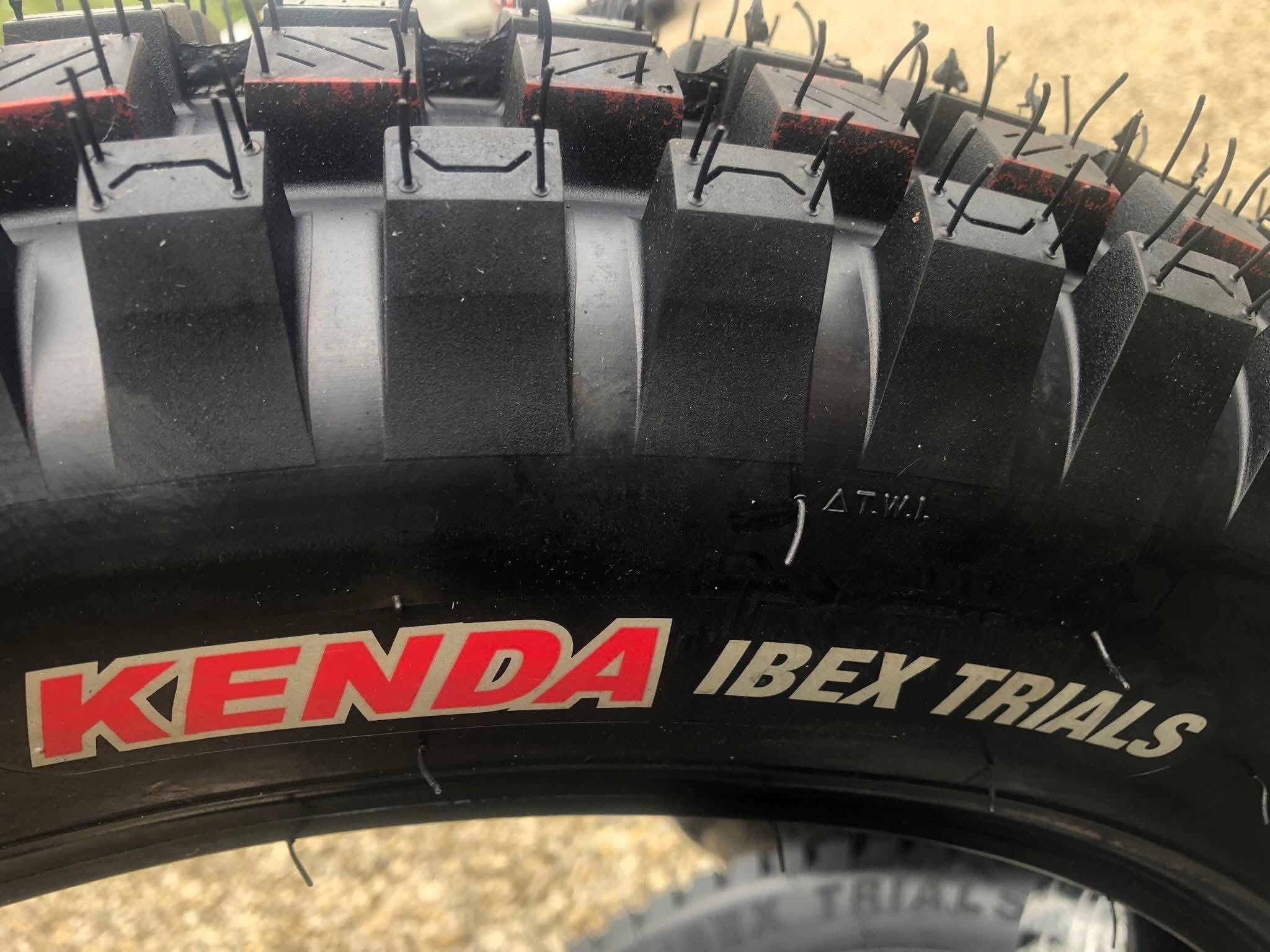 Kenda Ibex Competition Trials 120/100-18+80/100-21