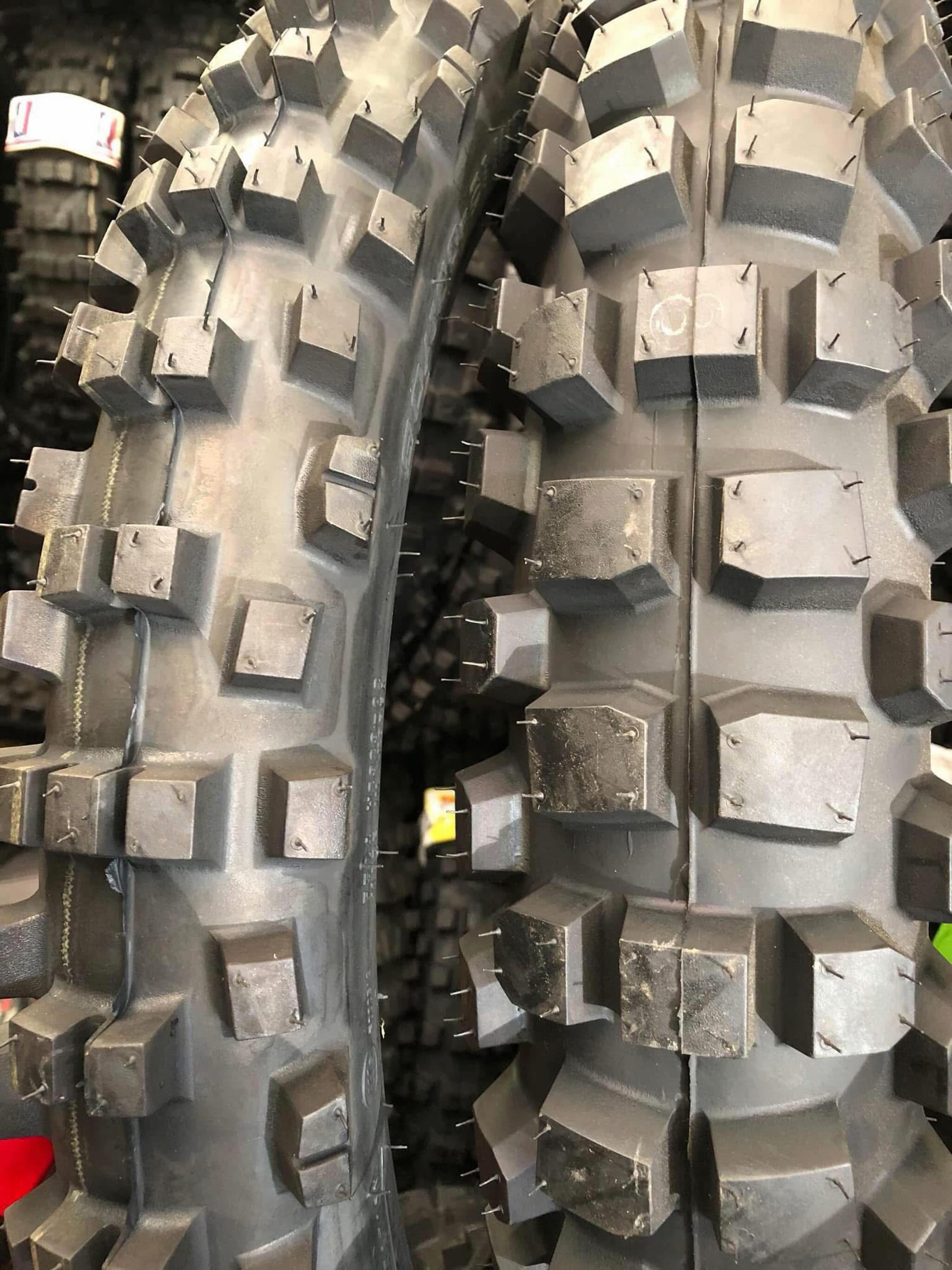 Shinko R524 80/100-21+Shinko R505 120/100-18 Cheater