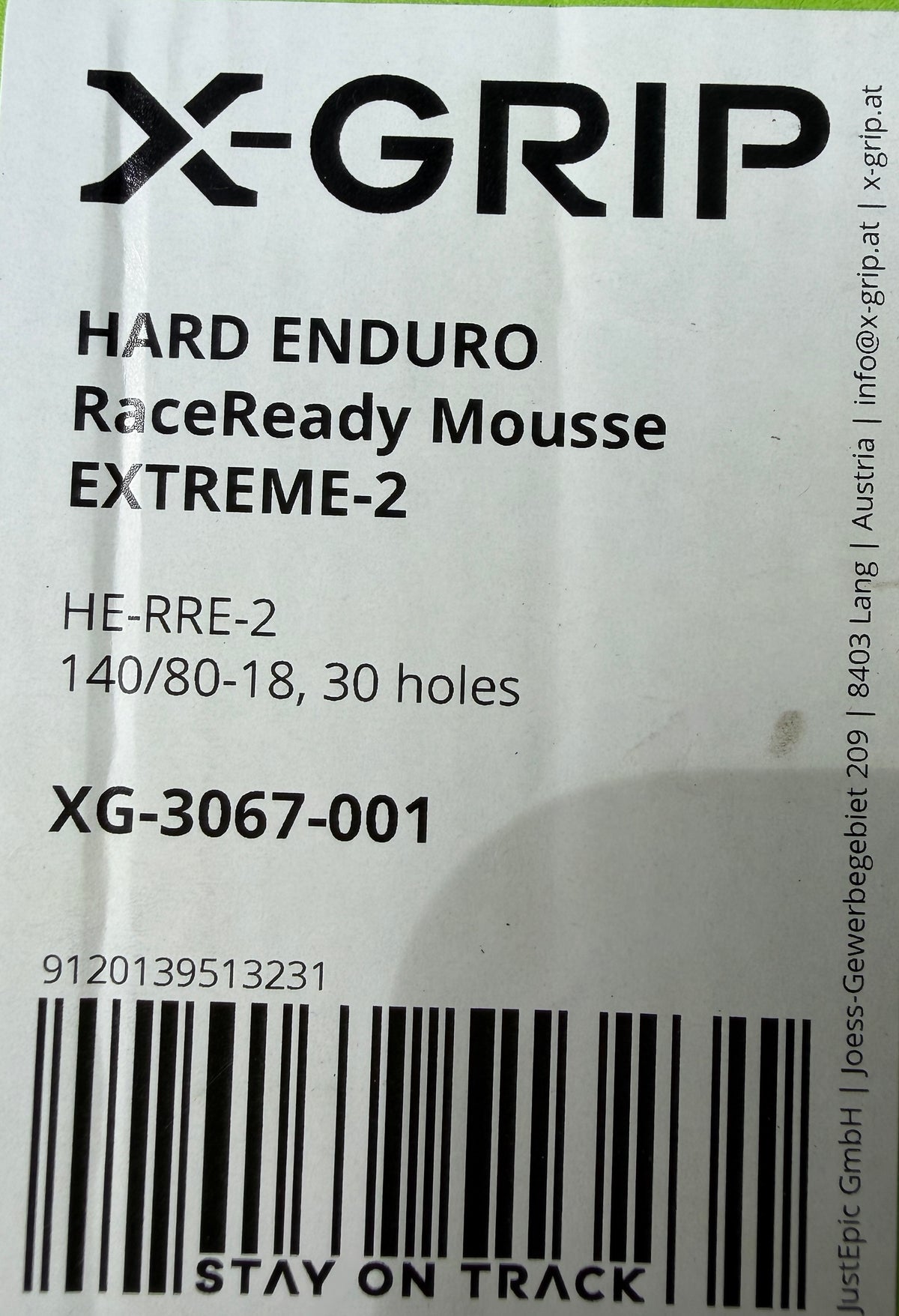 X-Grip Extreme Mousse 2 30 Pre-Drilled Holes