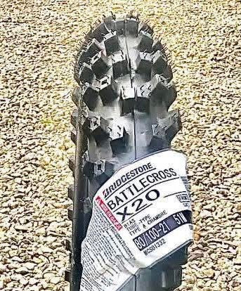 Bridgestone BattleCross X20 80/100-21 + 110/90-19 TT Soft-Inter MX Pair Deal