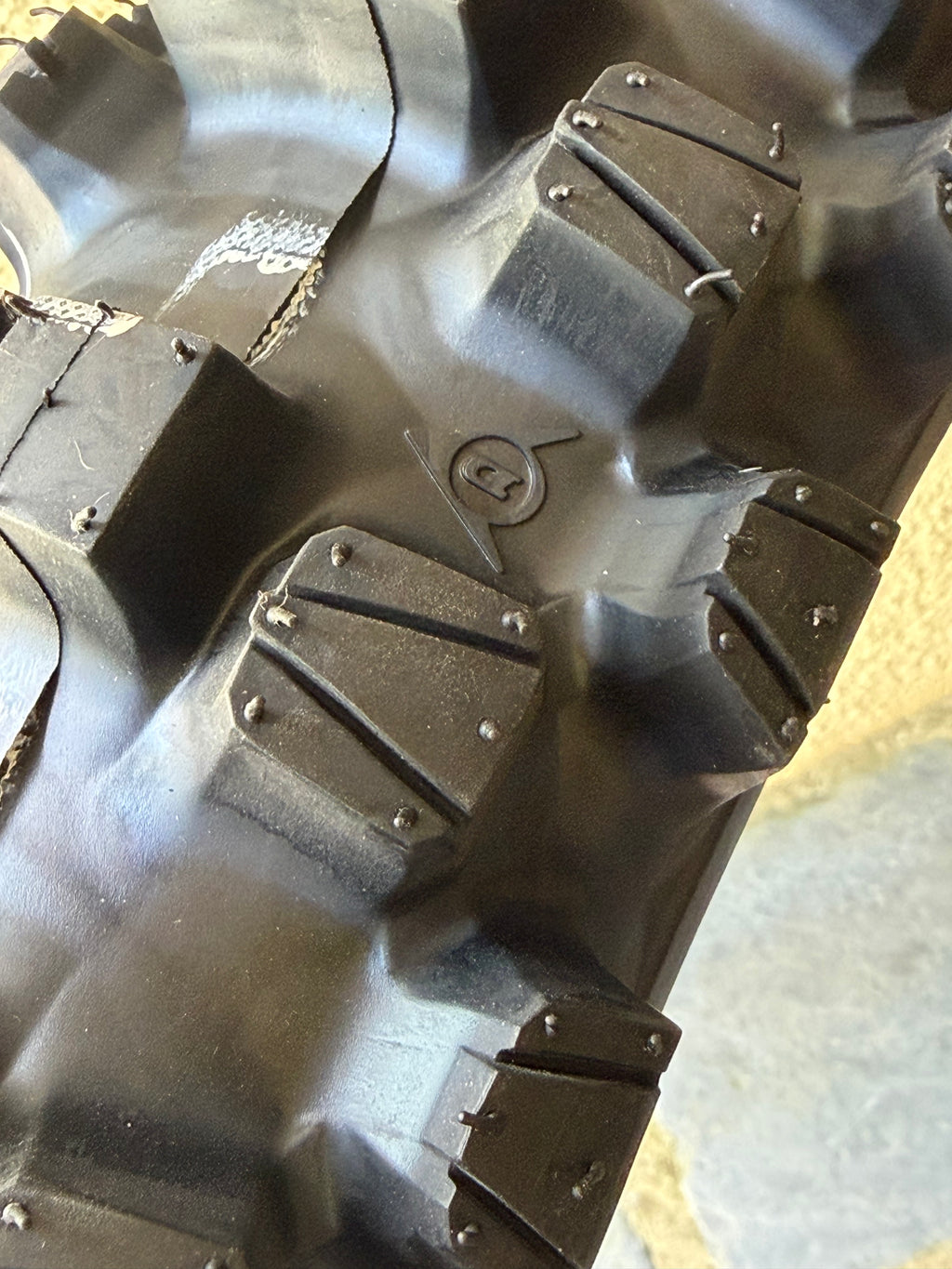 Dunlop Geomax MX54 Rear Tyre 110/90-19