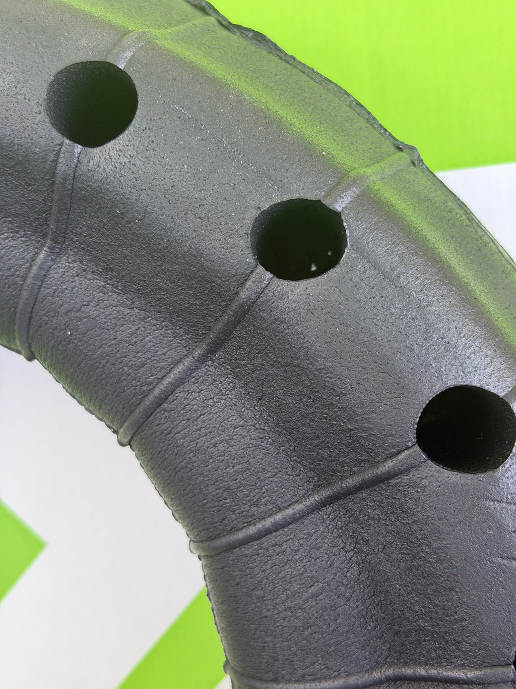 X-Grip Extreme Mousse 2 30 Pre-Drilled Holes