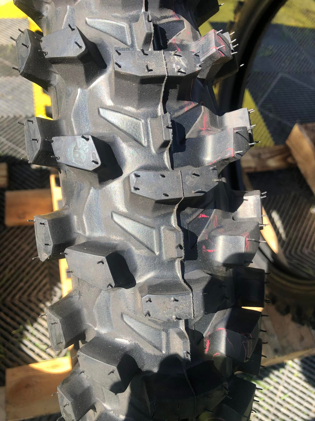 Bridgestone BattleCross X31 Inter 80/100-21 + X10 Sand 110/90-19 Tyre Pair