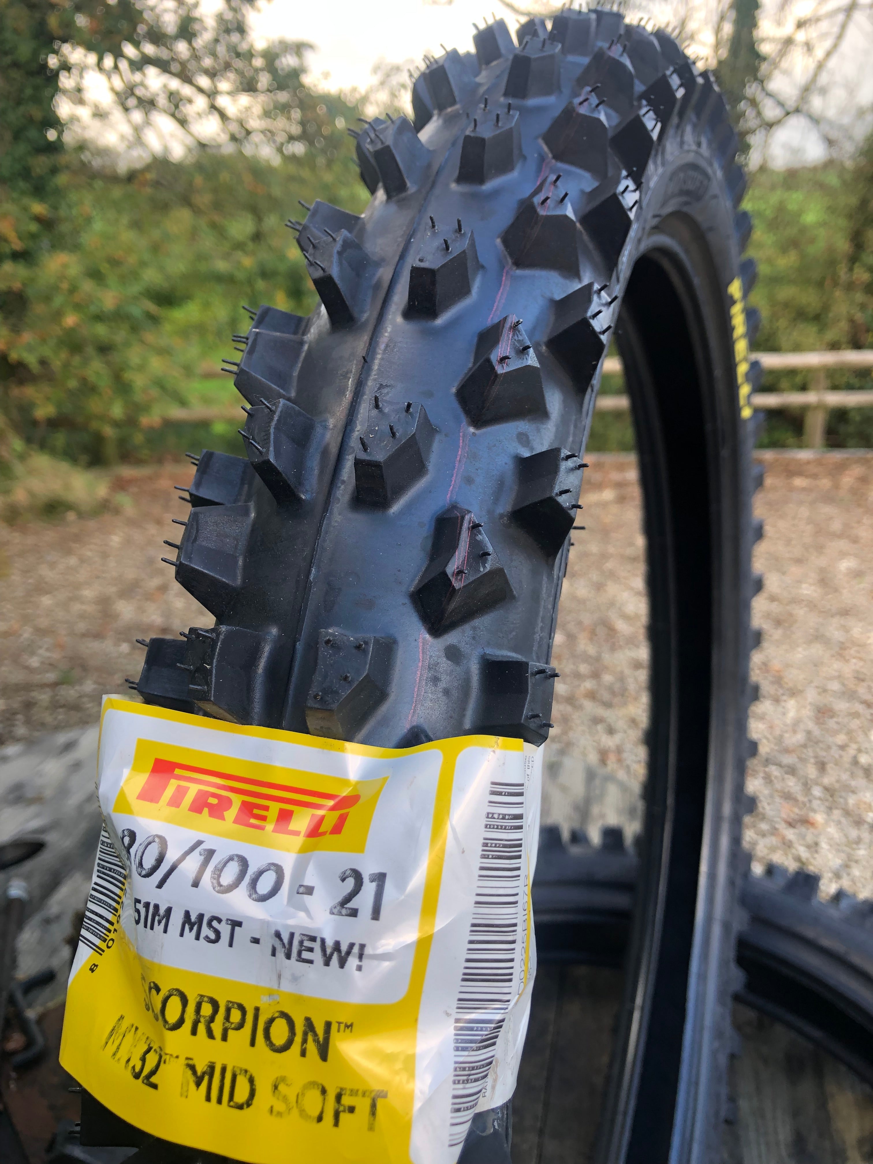 Pirelli Scorpion MX32 80/100-21 + 110/90-19 Tyre Pair (New Version)